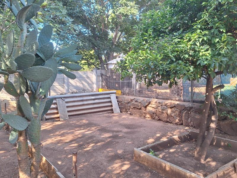 4 Bedroom Property for Sale in Roosheuwel North West